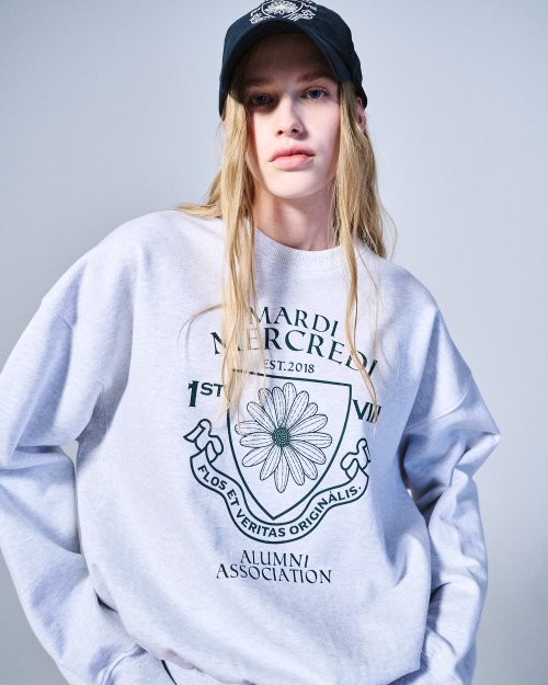 ★Mardi Mercredi★ Sweatshirt Alumni Emblem (4 Colors)